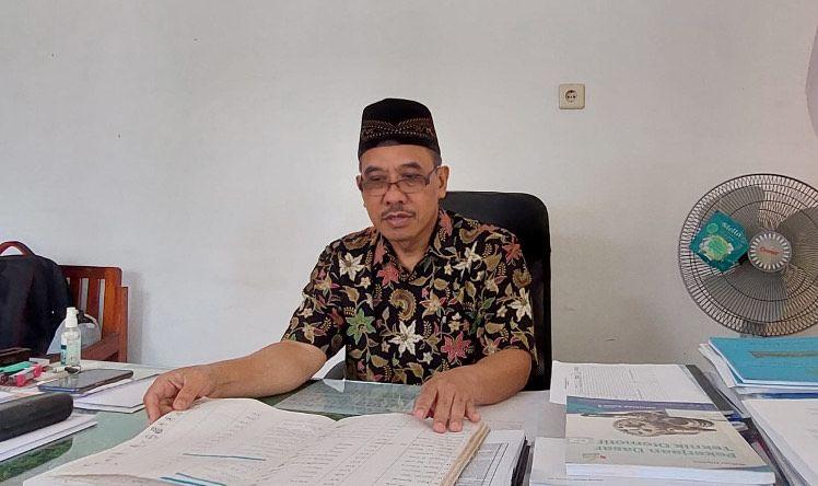 kepala-sekolah-smk-dr-cipto.jpg