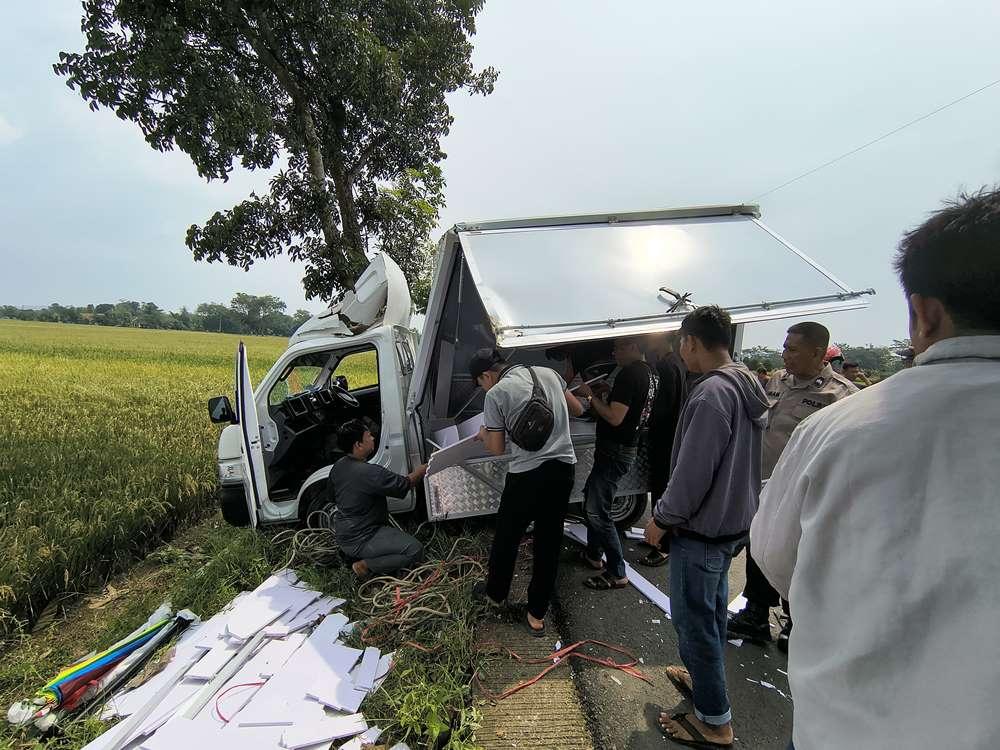 laka-mobil-MBG.jpg