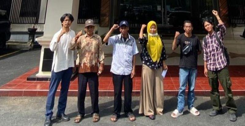 lapor-ke-polda-paguyuban-petani.jpg