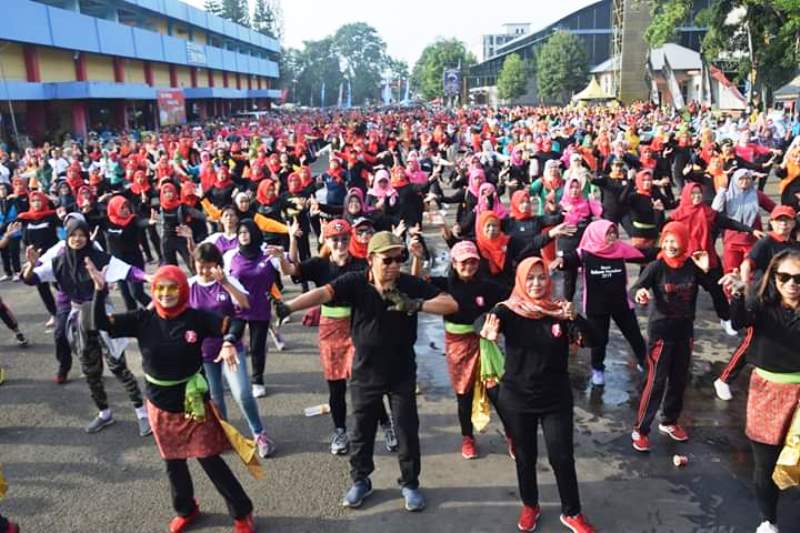 Jelang Hari Jadi ke-449 Banyumas, Bupati Husein Bersama Masyarakat Megat-Megot Bareng