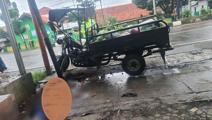 motor-roda-tiga-menjadi-korban-tabrak-lari-bus-besar-di-jalan-dr-cipto-mangunkusomo-tegal.jpg