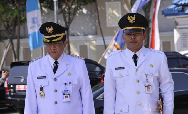 Pemakaman Mantan Wali Kota Tegal Nursholeh, Dedy Yon: Beliau Dijuluki Guru Sabar