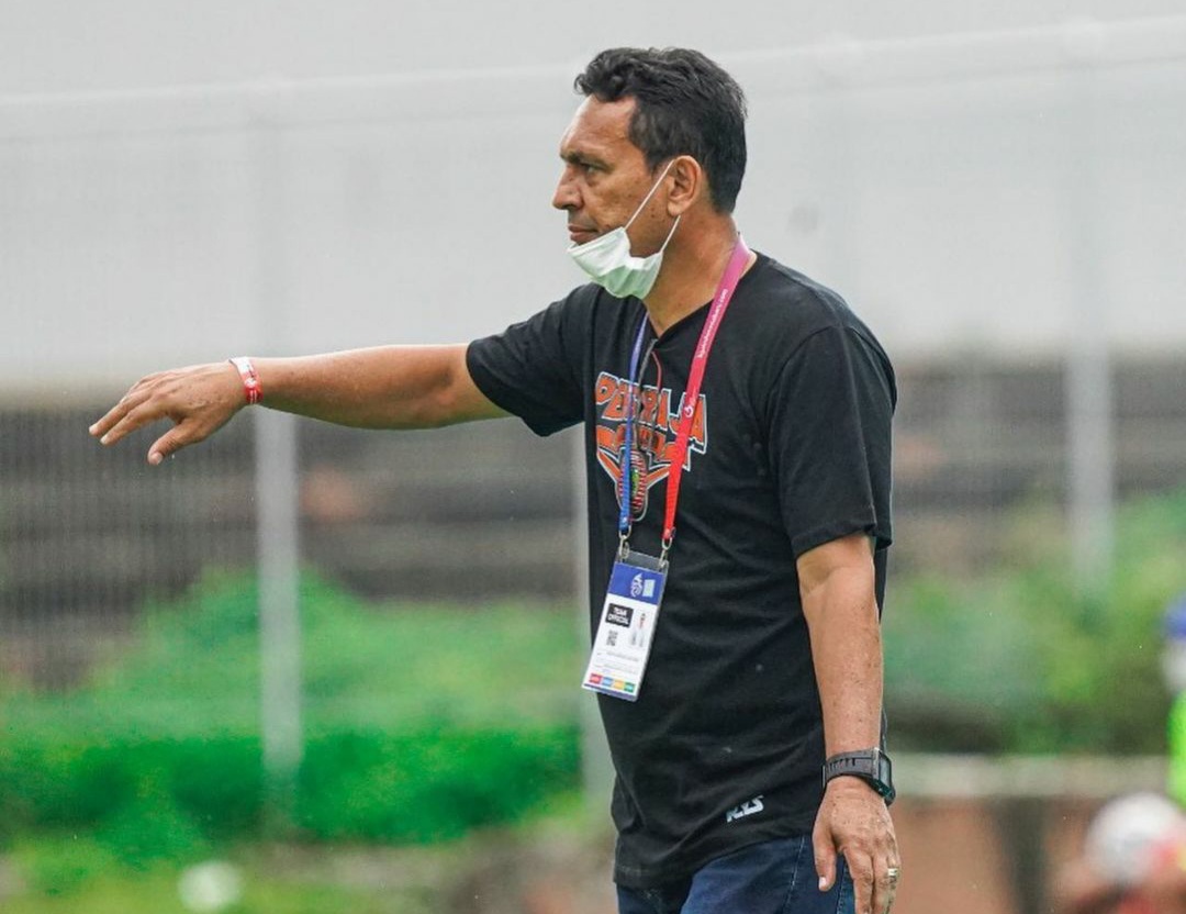 pelatih-sergio-alexandre-kandidat-kuat-pelatih-psis-semarang.jpg