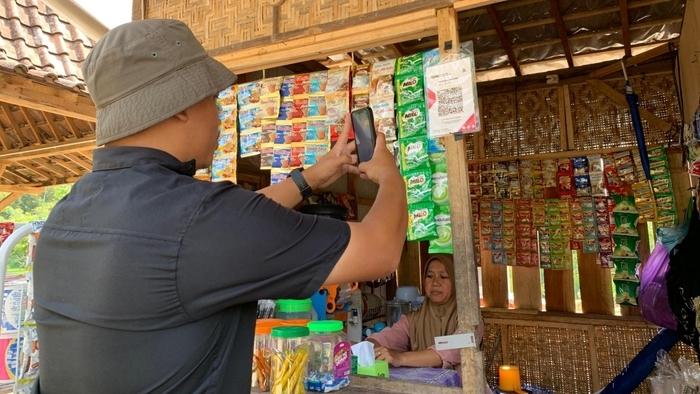 Bayar Tiket Masuk dan Jajan di Tempat Wisata Kalikesek Kendal Kini Lebih Mudah, Cukup Scan QRIS