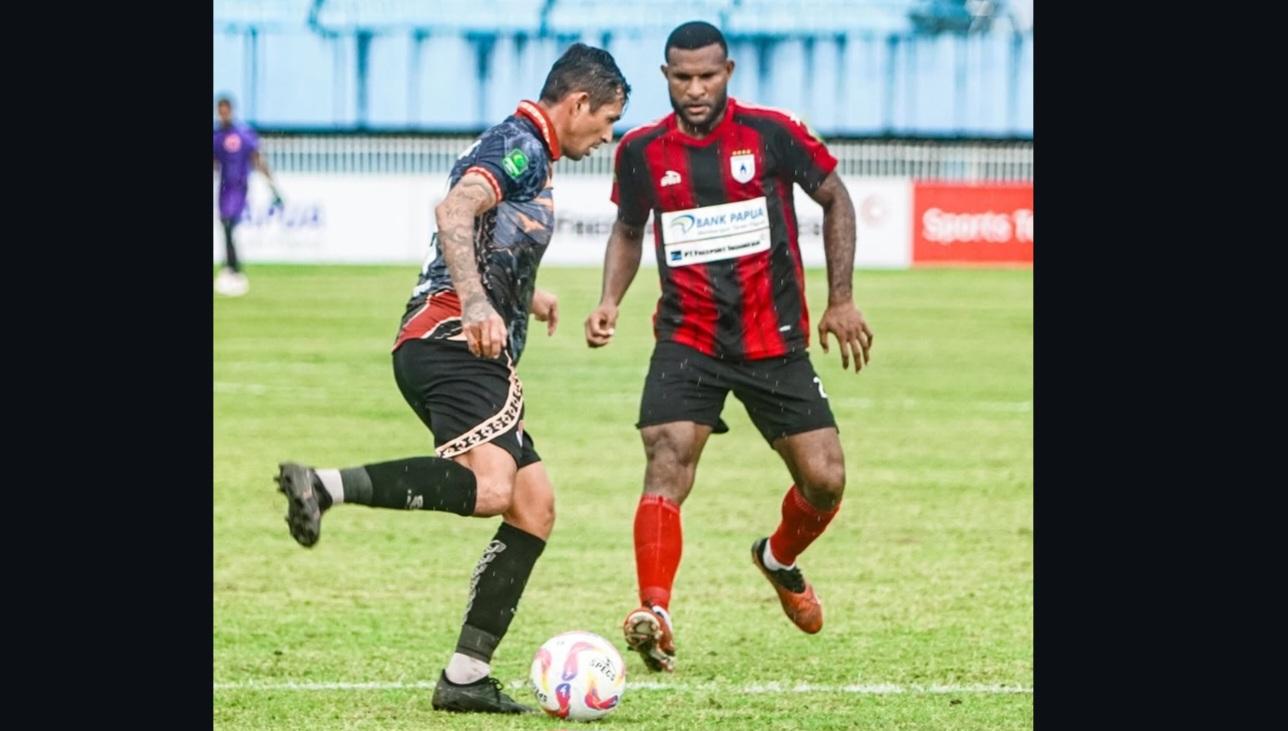 persipa-pati-kontra-persipura-di-stadion-mandala-jayapura-playoff-degradasi-liga-2.jpg