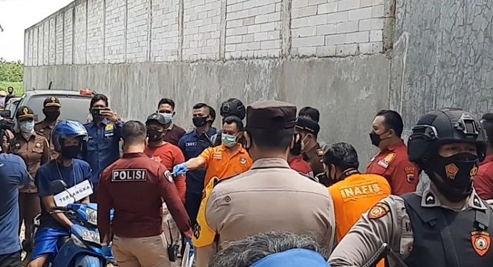 polres-rembang-menggelar-rekonstruksi-kasus-pembunuhan-dalang-rembang-dan-keluarga.jpg