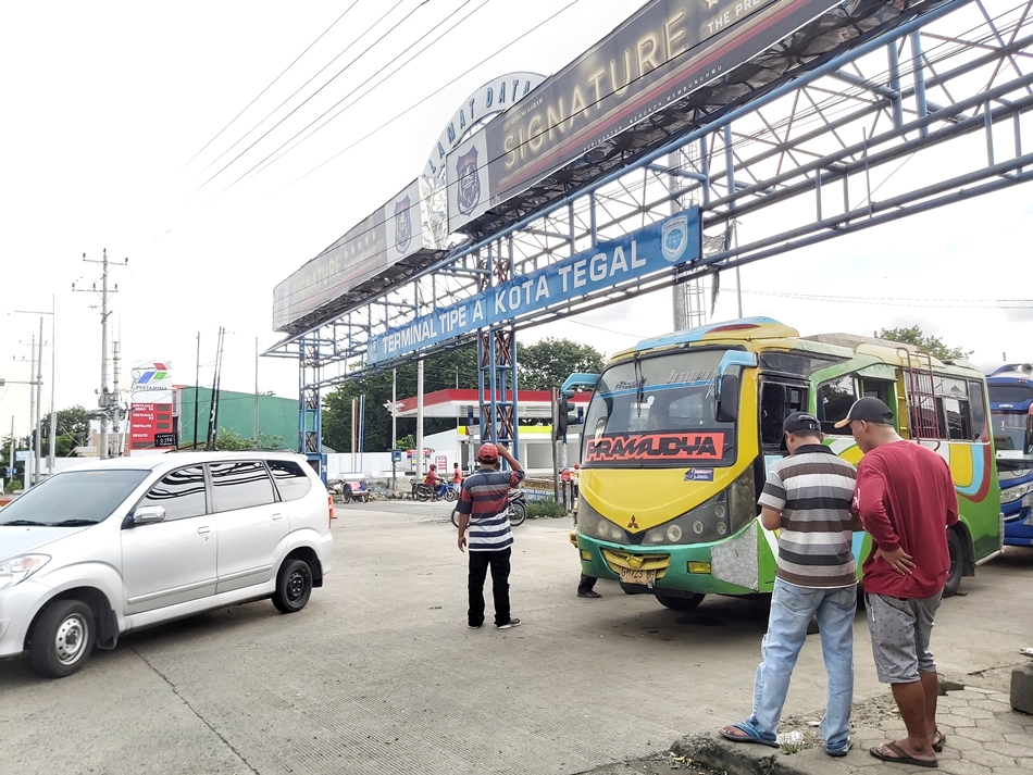 posko-penyekatan-terminal-kota-tegal.jpg