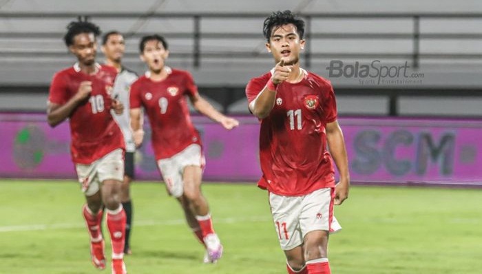 pratama-arhan-cetak-gol-untuk-indonesia-lawan-timor-leste-kamis-2712022.jpg