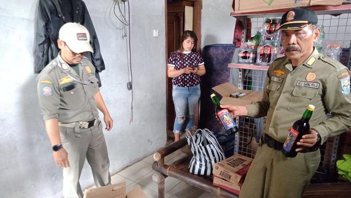 satpol-pp-purbalingga-razia-miras-selasa-18102022.jpg