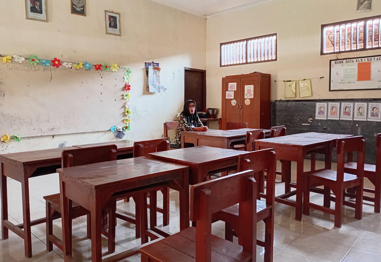 Tak Ada yang Daftar, Kelas 1 SDN 1 Adiwarno Kudus Kosong, Guru Kelas I Dipindah Mengajar Kelas III