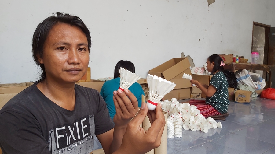 siswoyo-shuttlecock-mondi-kota-tegal.jpg