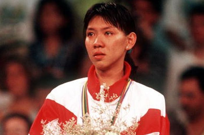 susi-susanti-juara-olimpiade-1992.jpg