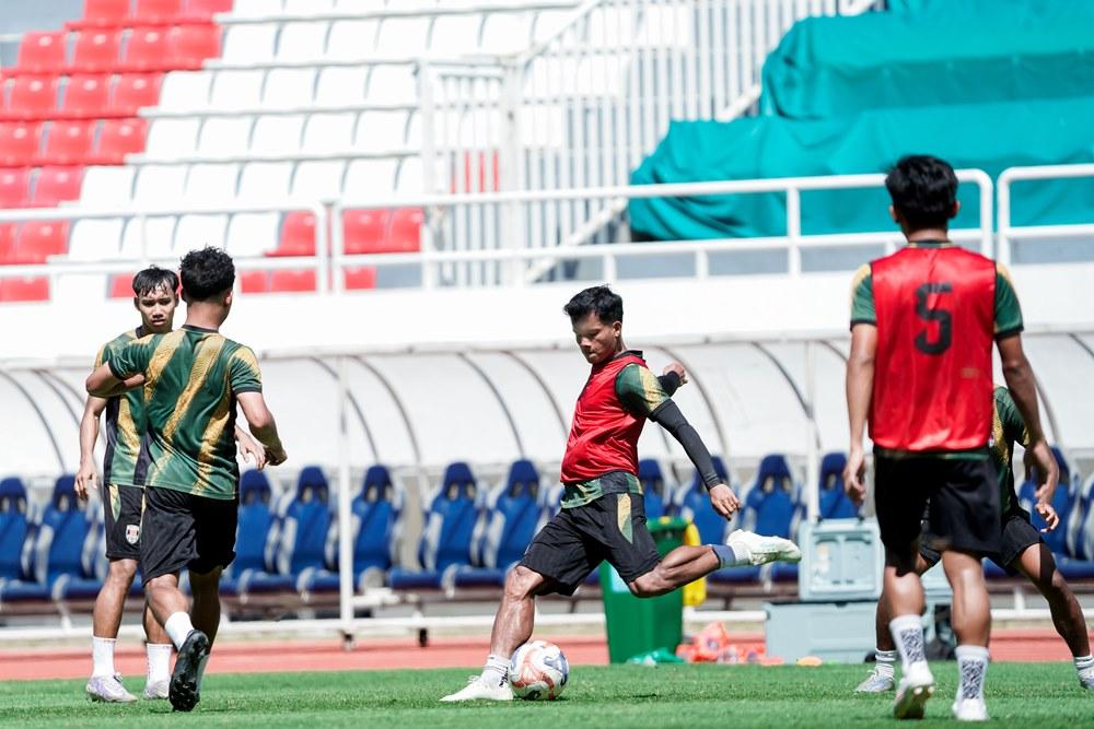 training-kendal-tornado-fc.jpg