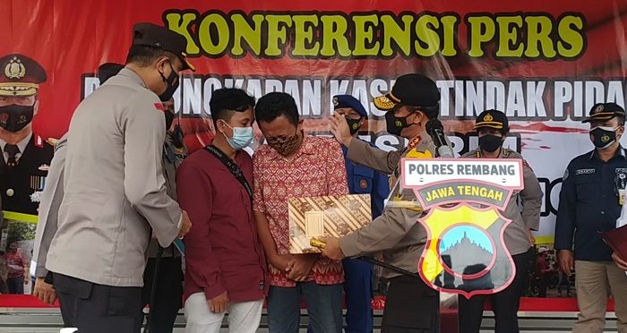 ungkap-kasus-pembunuh-dalang-rembang-anom-subekti-kamis-1122021.jpg