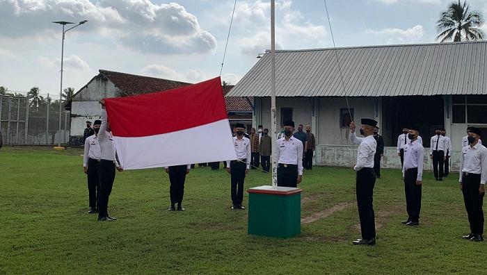 upacara-peringatan-hut-ri-di-lapas-kelas-1-batu-nusakambangan-cilacap.jpg