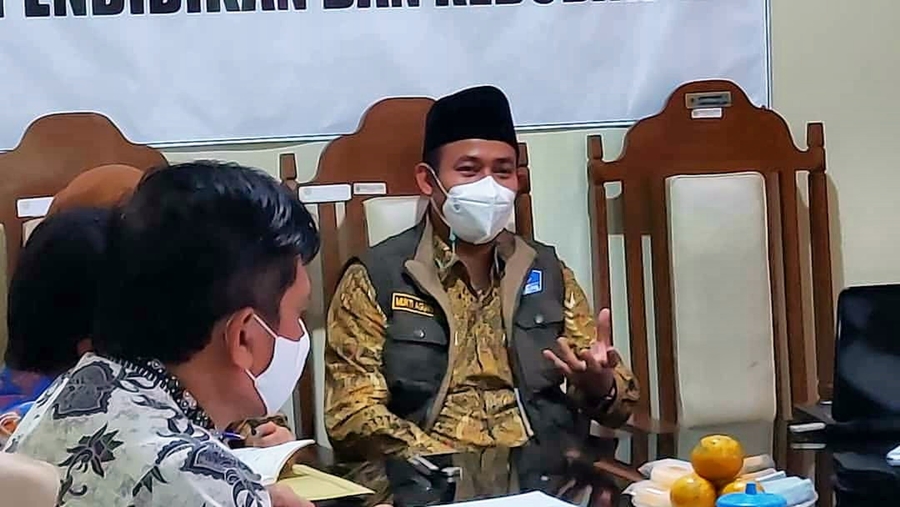 Guru SMPN 1 Bodeh Wajib Disuntik Vaksin, Pilot Project Uji Coba Pembelajaran Tatap Muka di Pemalang
