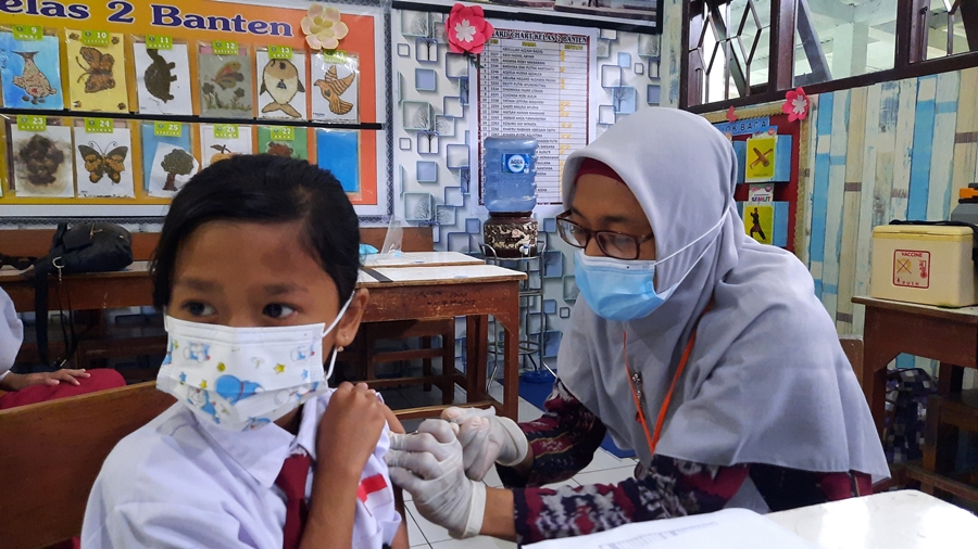 vaksinasi-sdn-pekunden-semarang.jpg