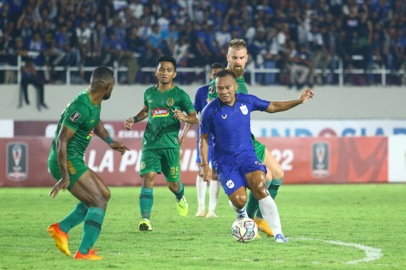 wawan-febrianto-saat-laga-psis-semarang-kontra-pss-sleman-di-piala-presiden.jpg