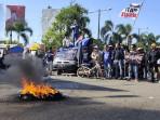 12102025-aksi-solidaritas-aliansi-masyarakat-pati-anti-premanisme-kompres.jpg
