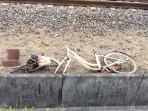 20251011-sepeda-korban-kereta-brebes.jpg