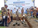 27102025-Bupati-Kebumen-Lilis-Nuryani-peletakan-batu-pertama-pabrik-sarung-tangan.jpg