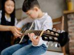 Chord-Gitar-Rain-Rain-Go-Away.jpg