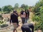 Makam-palsu-dibongkar-Brebes-s.jpg