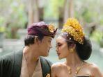 Penyanyi-Rizky-Febian-dan-Mahalini-dalam-foto-prewedding-yang-dibagikan.jpg