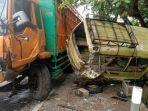 Truk-menabrak-angkot-di-Lumbir.jpg