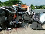 Ambulans Tabrak Truk di Tol Batang-Semarang, Sopir Meninggal
