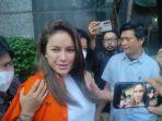 artis-nikita-mirzani-ditahan-kasus-pemerasan.jpg