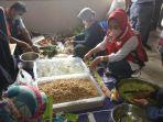 bupati-purbalingga-sekaligus-ketua-pmi-kabupaten-purbalingga-dyah-hayuning-pratiwi-cek-dapur-umum.jpg