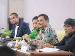 gubernur-jateng-ahmad-luthfi-menerima-komisi-2-dpr-ri.jpg