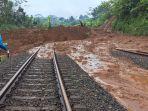 jalur-kereta-api-di-banyumas-tertutup-longsor-0.jpg