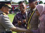 kapolda-jateng-beri-selamat-lulusan-bintara-polri-terbaik-di-spn-purwokerto.jpg