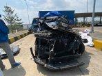 Begini Kondisi Mobil Mantan Wakil Menteri PU/Ayah Emil Dardak Usai Alami Kecelakaan di Batang