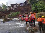longsor-arcawinangun-purwokerto-banyumas-0.jpg