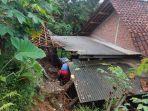 longsor-di-kecamatan-gumelar-banyumas-merusak-puluhan-rumah-jumat-14102022.jpg