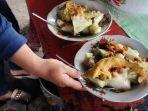 lontong-tuyuhan-rembang-sabtu-7122024.jpg