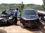 mobil-avanza-yang-mengalami-kecelakaan.jpg
