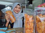 pedagang-keripik-singkong-viral-di-jalan-bung-karno-purwokerto-risma-anjani.jpg