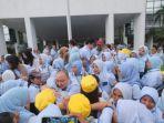 banyumas/sritex-tututup-karyawan-nelangsa.jpg
