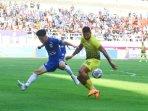 taisei-marukawa-psis-saat-laga-lawan-barito.jpg