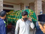 Isak Tangis di Pemakaman Pekerja Migran Asal Brebes yang Tenggelam di Korea Selatan