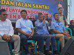 umar-utoyo-bersama-ketua-gerindra-jateng-saat-kampanye-di-brebes.jpg