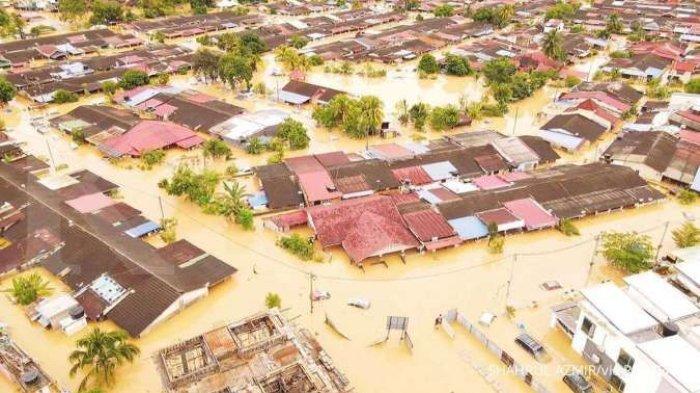 Malaysia Banjir Hingga Berdampak Hingga Tiga Desa di Indonesia