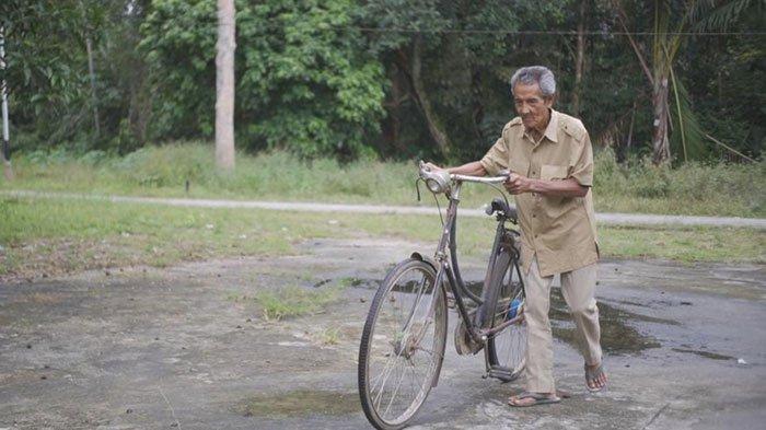 Kisah Zaini Jadi Tokoh di Balik Suksesnya Tari Zapin Kote Lingga Diakui Nasional