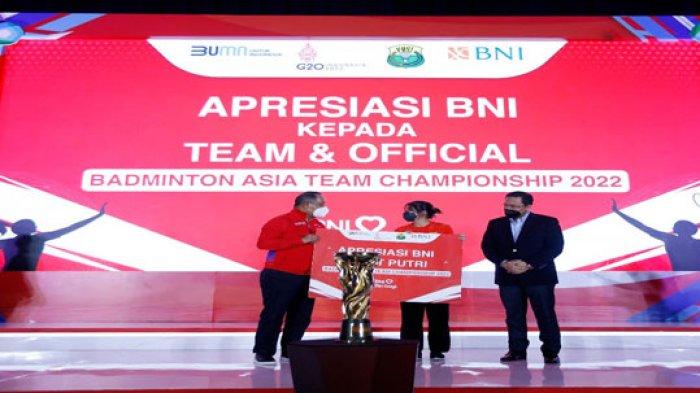 BNI Beri Tabungan ke Atlet hingga Official Tim Badminton Indonesia pada BATC 2022