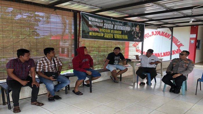 Ribut Sopir Taksi Online dan Konvensional di Pelabuhan Punggur Belum Ada Solusi
