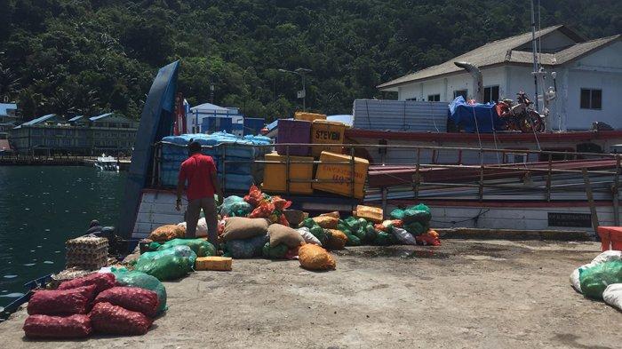 BUTUH Waktu 30 Jam Untuk Bawa Sembako dari Tanjungpinang ke Tarempa Anambas